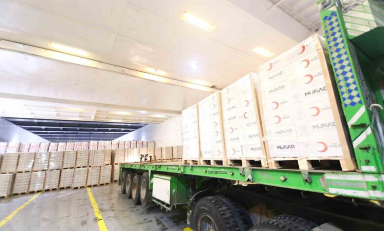 turkiyeden 2 bin tirlik yardim malzemesi gazze sinirinda kapinin acilmasini bekliyor 033cf94 |