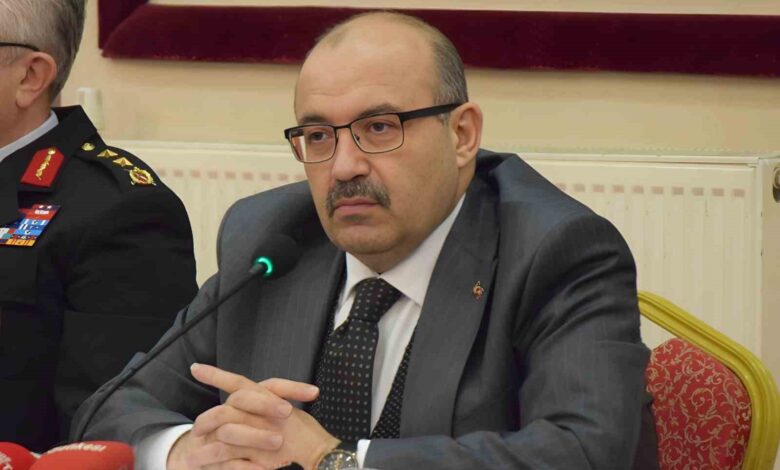 Vali Ustaoğlu “Sokak çetelerine, mafya bozuntularına izin vermeyeceğiz” 1 vali ustaoglu sokak cetelerine mafya bozuntularina izin vermeyecegiz 4f10e03 |