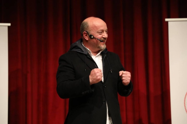 1046492351EDREMIT BELEDIYE BASKANI MEHMET ERTAS SEHIT KAYMAKAMI MEZARI 1046492351EDREMIT BELEDIYE BASKANI MEHMET ERTAS SEHIT KAYMAKAMI MEZARI 1024x682 |