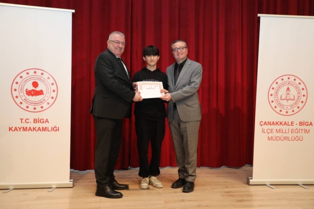 1046492382EDREMIT BELEDIYE BASKANI MEHMET ERTAS SEHIT KAYMAKAMI MEZARI 1046492382EDREMIT BELEDIYE BASKANI MEHMET ERTAS SEHIT KAYMAKAMI MEZARI 1024x682 |