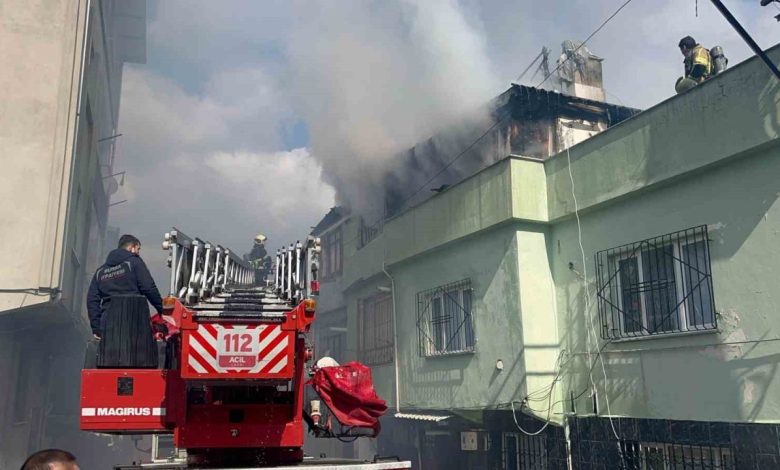 3 katli binanin cati kati alevlere teslim oldu 7b888e0880a0 |