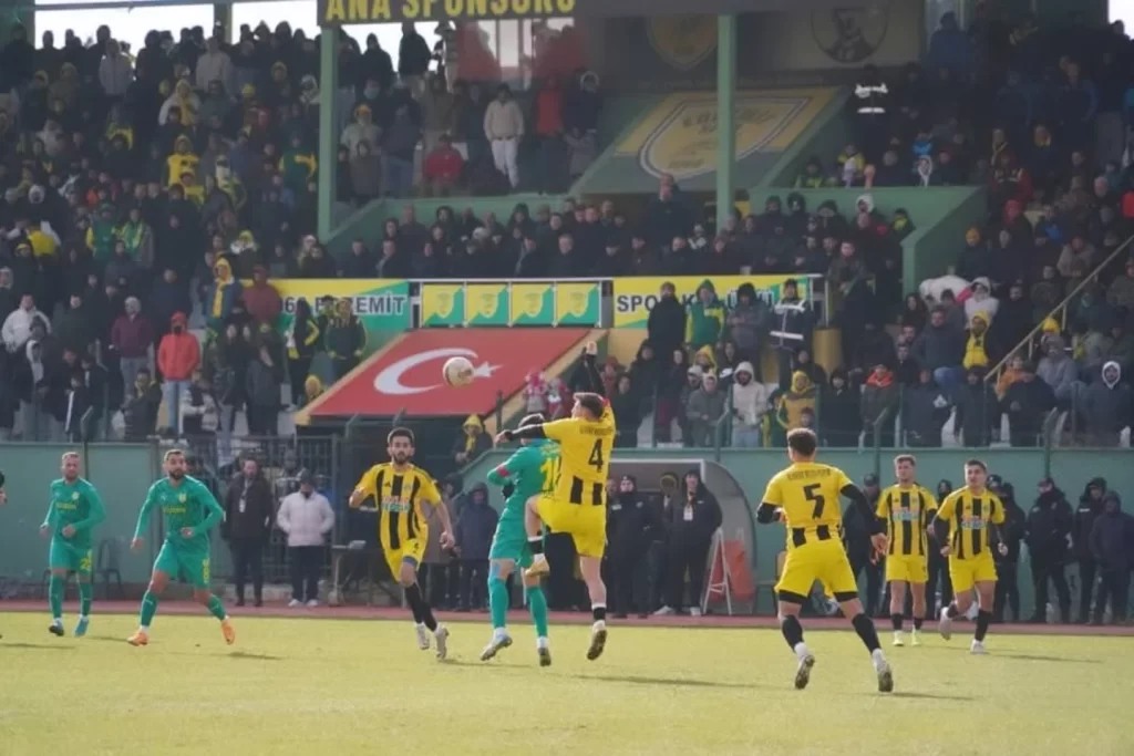 1966 Edremitspor şampiyonluğa koşuyor 7 IMG 20250209 181023 226 |