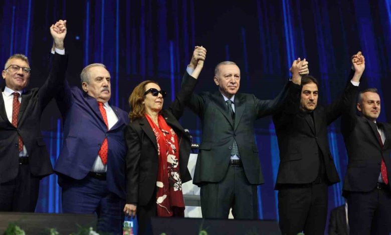 ak partiye 3 milletvekili katildi 27c4a3292589 |