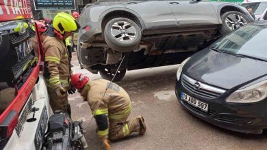 akilalmaz kaza arac park halindeki otomobilin uzerine cikti a82157b9b91b |