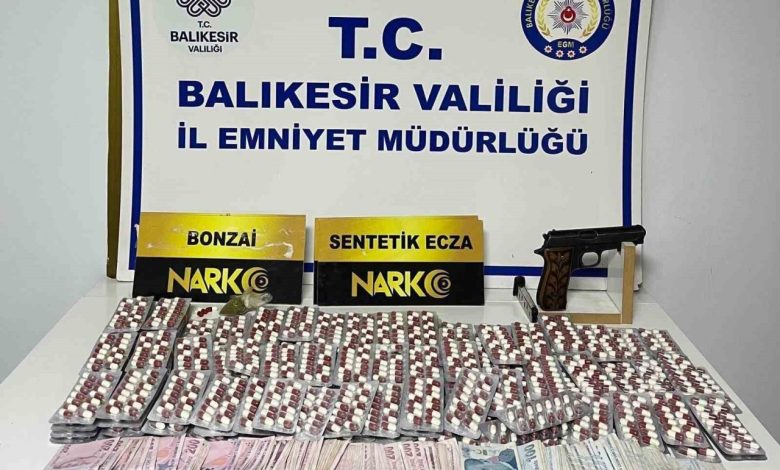 ayvalikta narkotik operasyonuna 2 gozalti ed8a8caee50a |