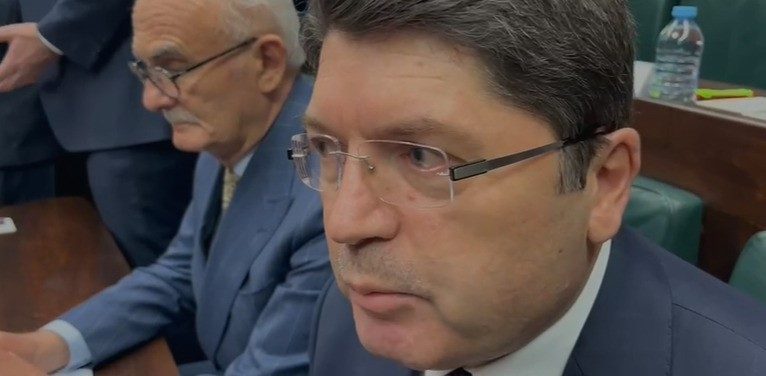 bakan tunc imraliya ziyaret yeni bir basvuru olursa izini saglariz 43038c738bf7 |