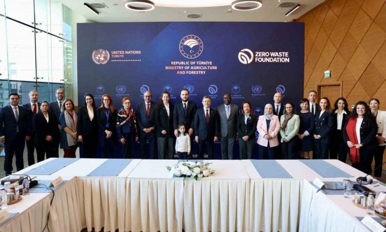 bakan yumakli bm turkiye ve sifir atik vakfi yoneticileriyle bir araya geldi 587278df3d5c |