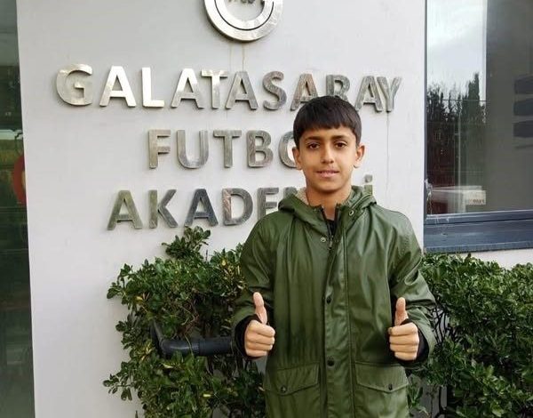 balikesir demirsporlu berat onur galatasarayda 7e36b7e4ee16 |