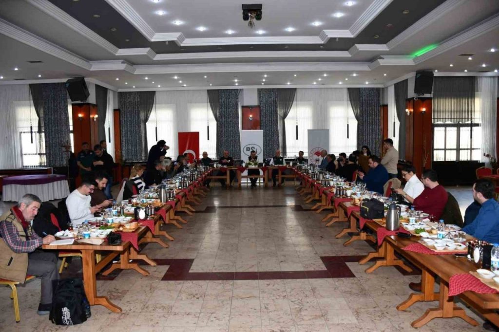 barajlardaki doluluk oranlarini degerlendirdi 3df617e3cbc6 |