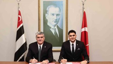 besiktas mustafa erhan hekimoglu ile yeni sozlesme imzaladi 9f80c6478d95 |