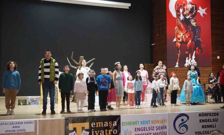 bir varmis bir yokmus tiyatro oyunu ozel cocuklarla sahnelendi 3a655169f73d |