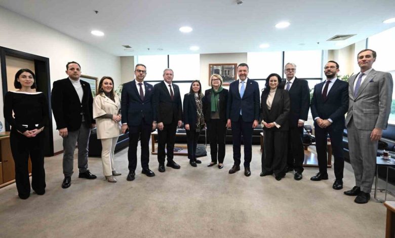 BTSO’da yoğun ticaret diplomasisi 1 btsoda yogun ticaret diplomasisi 4c60f527c08d |