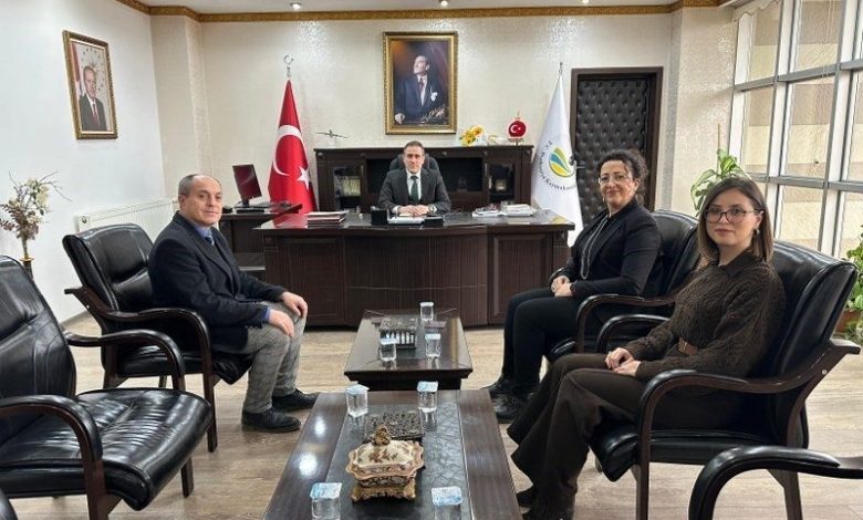 burhaniyede kaymakam memise vergi haftasi ziyareti e998582621c4 |