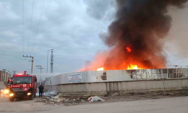 bursada cop toplama merkezinde yangin 4e1e9301f1e0 |