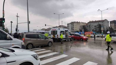 bursada minibus ozel halk otobusune carpti a15e01c58100 |