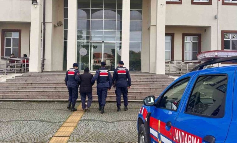 canakkalede 7 yil 11 ay hapis cezasiyla aranan sahis yakalandi 9a3bda451435 |