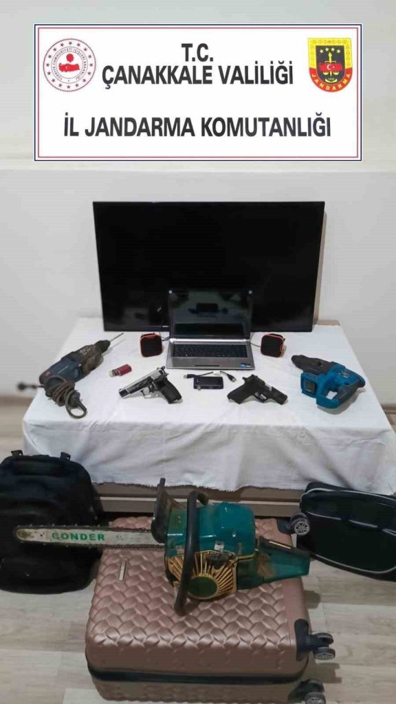 canakkalede evden hirsizlik olayina karisan supheli tutuklandi 4f815afd942e |