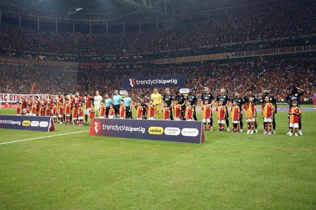 caykur rizespor ile galatasaray 46 randevuda 432aa8e806b0 |