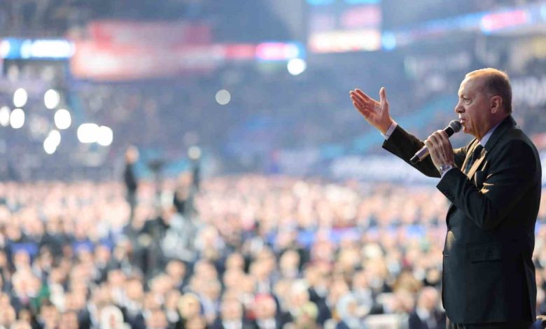 cumhurbaskani erdogan ulkemizde muhalefet maalesef surekli demokrasi krizi cikartarak sandikta alamadigi yetkiyi ic ve dis guclerden devsirme hevesinden hic vazgecmemistir 02f75a9ef9a8 |