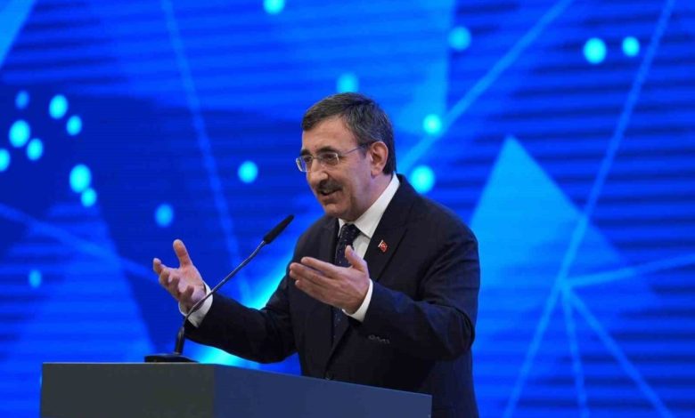 cumhurbaskani yardimcisi yilmaz biz son 22 yildir genclerimize cocuklarimiza buyuk yatirim yaptik 47b38f7166d0 |