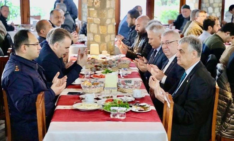 edremitte ramazan oncesi din gorevlileriyle bulusma b4bc28b4138b |