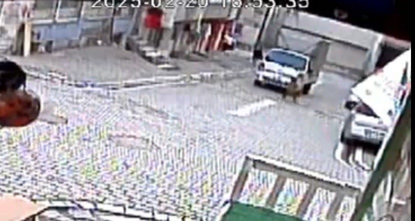 esenyurtta kamyonetin carptigi 4 yasindaki cocuk hayatini kaybetti d994c0069bbc |