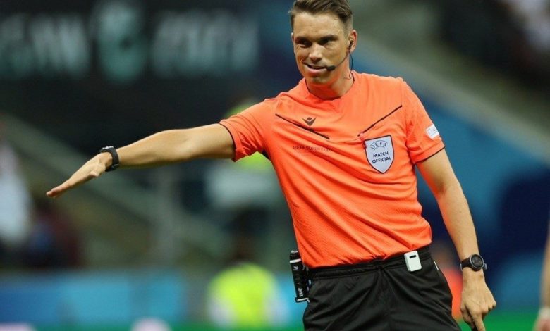 fenerbahceye isvicreli hakem 550712813f84 |