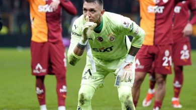 galatasarayda derbilerin en deneyimlisi fernando muslera 97ff363e88e9 |