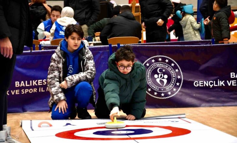 Gençlik ve Spor Festivali Balıkesir’de gerçekleşti 1 genclik ve spor festivali balikesirde gerceklesti da918309963e |