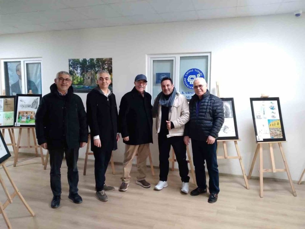 gordesli yazarlar izmirde bulustu d77f68c4f6b6 |