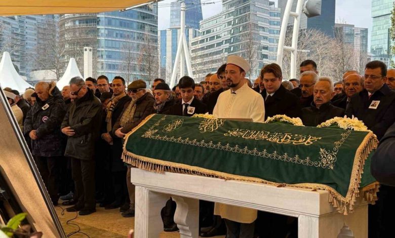 is adami yilmaz ulusoy son yolculuguna ugurlandi 4dca987615dc |