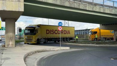 istanbulda agir tonajli araclarin otoyola girisine izin verilmedi fc08cb9f4155 |
