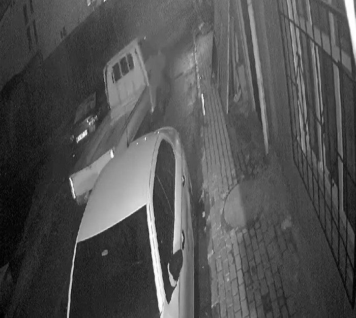 istanbulda kamyonet hirsiz suphelisi yakalandi 30065fb3e91e |