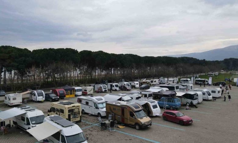 karavan tutkunlari orhangazide bulustu 45b2c7fd9d37 |