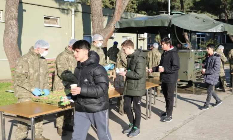 Lise öğrencileri "Mehmetçikle Bir Gün" etkinliğinde komando birliğini ziyaret etti 1 lise ogrencileri mehmetcikle bir gun etkinliginde komando birligini ziyaret etti 607691dbf858 |