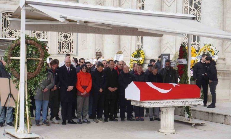 olimpiyat yuzucusu sadan derya erke son yolculuguna ugurlandi 88b4aa8534d3 |