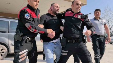 otomobilde uyuya kaldi kimlik soran polislere saldirinca etkisiz hale getirildi c03a68bb2f9f |