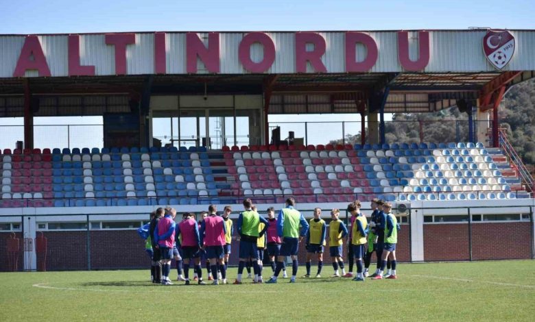 Rus devi Zenit’ten Altınordu’ya ziyaret 1 rus devi zenitten altinorduya ziyaret 783158206774 |