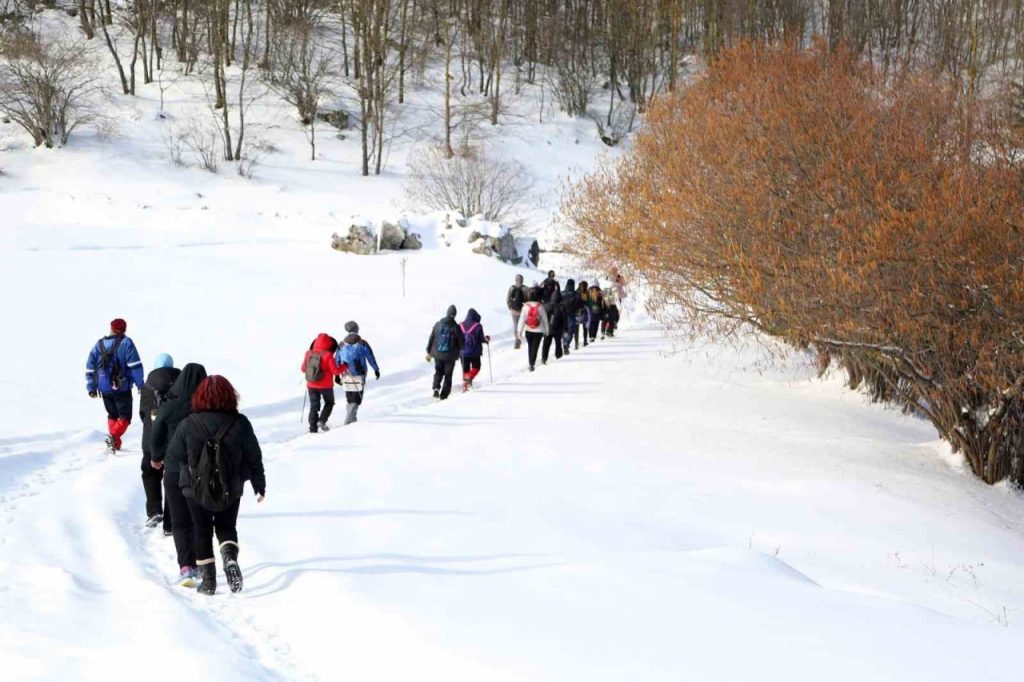 sevgililer gununde mysia yollarinda romantik yuruyus 950c88e28e02 |