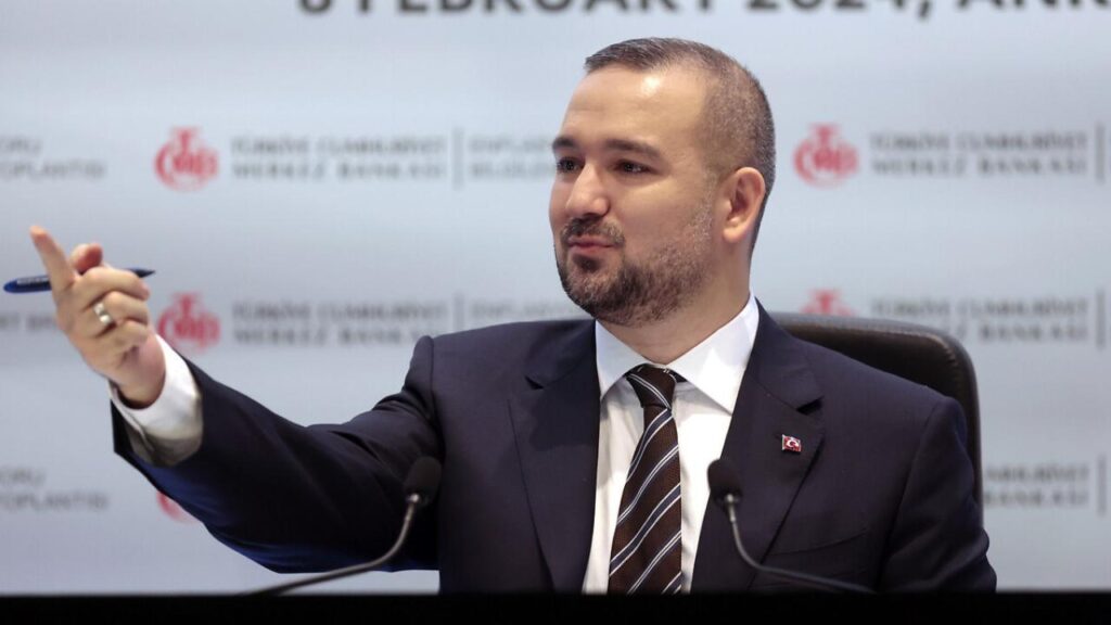 tcmb baskani karahan tbmmde sunum yapacak 1726821198 4795 |