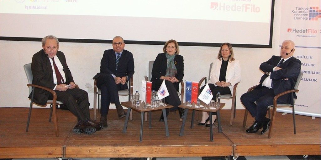 tkyd anadolu seminerlerinin yeni yilda ilk duragi izmir oldu ffd0708749b4 |