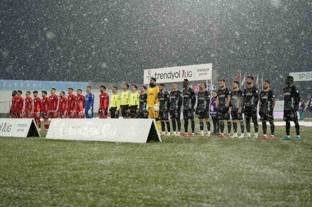 trendyol 1 lig umraniyespor 0 sakaryaspor 0 0d190fd7351c |