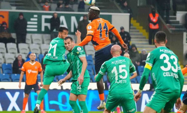 Trendyol Süper Lig: Başakşehir: 0 - Bodrum FK: 0 (İlk yarı) 1 trendyol super lig basaksehir 0 bodrum fk 0 ilk yari cb55a3648258 |