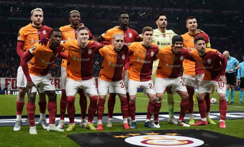 UEFA Avrupa Ligi: Galatasaray: 0 - AZ Alkmaar: 0 (Maç devam ediyor) 1 uefa avrupa ligi galatasaray 0 az alkmaar 0 mac devam ediyor 844679f12440 |