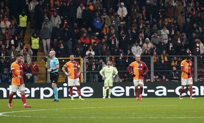 UEFA Avrupa Ligi: Galatasaray: 0 - AZ Alkmaar: 1 (İlk yarı) 1 uefa avrupa ligi galatasaray 0 az alkmaar 1 ilk yari 7cf3f1f818df |