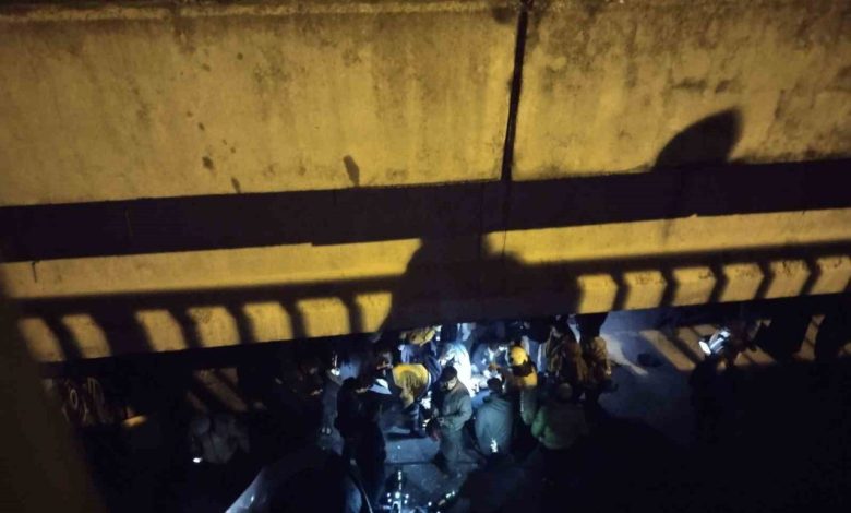 umraniyede otomobil viyadukten asagi uctu 41d05f6e1f8a |