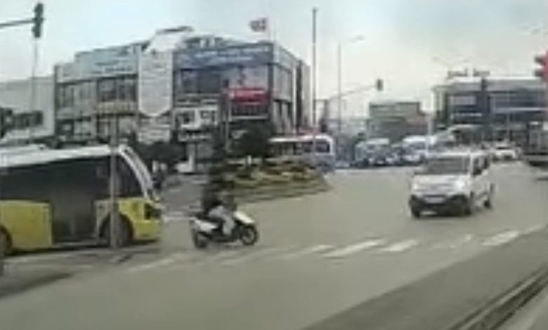 yaya gecidini kullanan motosiklete otomobil carpti 1 yarali 2993cd946d32 |
