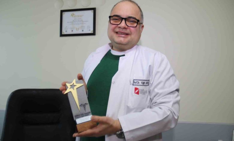 yilin yenilikci cerrahi bilimler doktoru odulu izmire b0b33618aef2 |