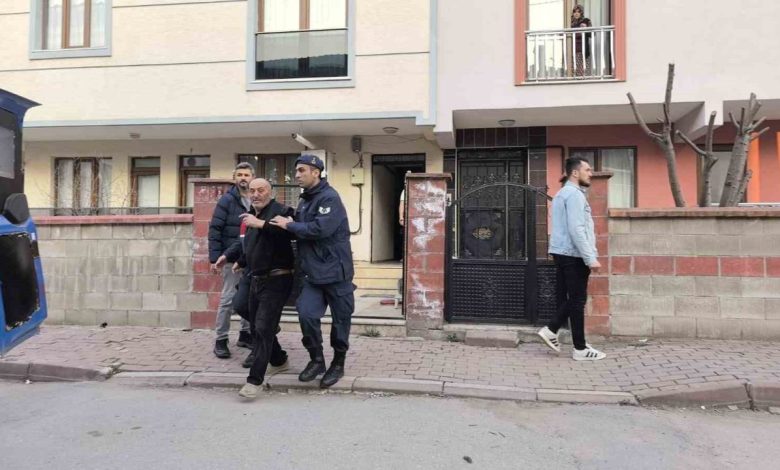 3 kisiyi bicak ve cekicle yaralayan kisi serbest kaldi e1d20832fcc8 |