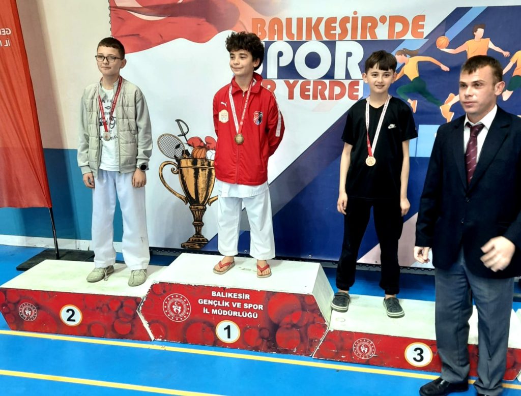 13 Madalyanın 11'i Altın Olan ESA Altın Gibi Parladı 2 IMG 20250316 WA0029 |
